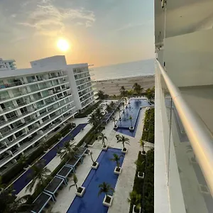  Apartamento Morros Ultra 810 Colombia